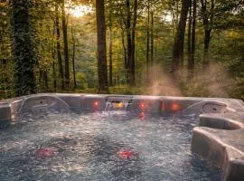 Architectural Woodland Spa Estate - 2 Hot Tubs