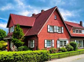 Ruhige Unterkunft nahe der Nordsee, Hotel in Friedeburg