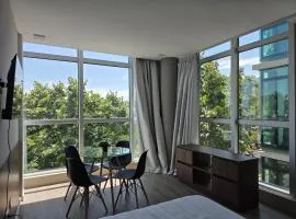 Monoambiente nuevo con piscina