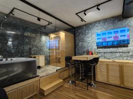 Private Home Sea and Europe Sq, chalupa v destinaci Batumi