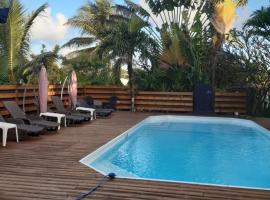 Gîte HIBISCUS, Hotel in Saint-François