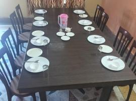 Ukhimath में, होटल Saalak Social Palace ukhimath