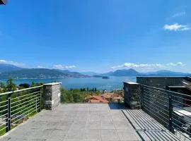 Refugio Azul Baveno, pool and private parking