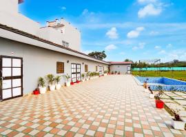 Shakuntlam Lawn And Resort, hotel din Nilmatha