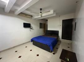 DIAMOND PALACE Kalasipalya、バンガロールのホテル