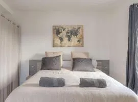 Appart lumineux, WIFI haut débit, proche gare 7 min, Lyon 15 min