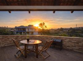 Itapirubá- Pôr do Sol no Terraço ou Varanda Privativos-Cozinha Equipada em cada apto- 600m Praia- WI-Fi e Garagem, hotel Imbitubában