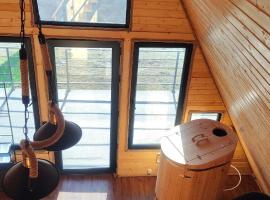 Manglisi Khedi, hotel en Manglisi