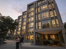 LMY Oyster Residences Premium Apartments - Gulberg Lahore