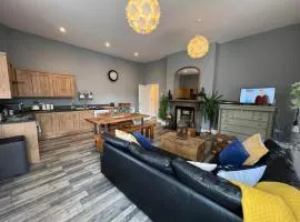 Pet Friendly - Victoria Apartment in Matlock