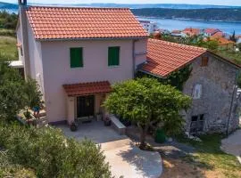 Holiday house Dragan with boat mooring