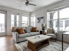 Landing Stunning 2BD in Manhattan Harbour