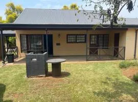 85 Pendleberry Grove Holidays Bela Bela