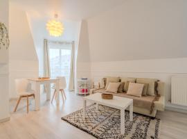 Appartement Moderne, Parking Gratuit, 15min Disney, Hotel in Meaux