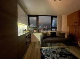 Radio City Apartments City Centre sleeps 4