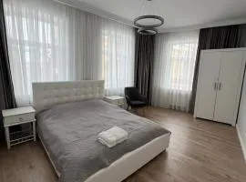 Sun Street Apartment