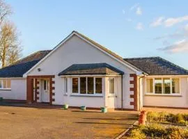 Rural luxury bungalow