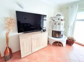 Ferienwohnung Ginster Mariendorf - mit Garten, gern mit Hund, Wintergarten