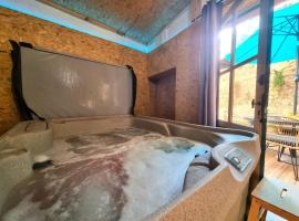 L'escale Charliendine, hotel em Charlieu