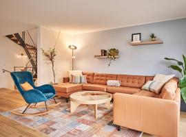 Chalet in Thun, modern, spacious, perfect location, hotel u gradu 'Thun'