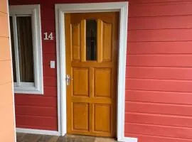 Modern 2-Bedroom Apt STARLINK WIFI AC North Paramaribo