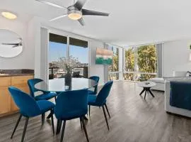 The Glass Anchor - 2 Bed Front-Row Marina Suite