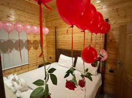 Cherry farm, viešbutis mieste Adžlunas