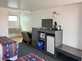 Bentonite Hills 2 Queen Beds