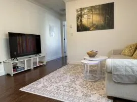 Private 1BR, AC, Strong Wi-Fi, Netflix and Amazon Prime