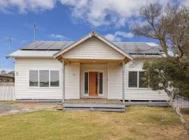 Surf Beach Remote Retreat