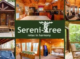 Sereni-Tree Log Cabin Secluded with Relaxing Mountain Views