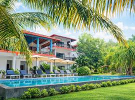 Ashansa Lagoon Resort، فندق سبا في تانجالي