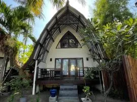 Oceans 5 Dive Resort