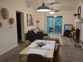 Elegant 2Bed & 2 Bath Comfort