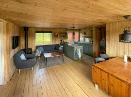 Red Wooden House With Spa Near Knudeklinterne