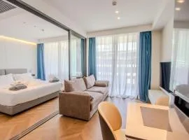 BEACHFRONT 257 D One-Bedroom Residence