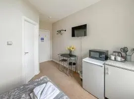 Apartment 103 - Uk48704