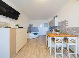 Flex SelfCheckIns 196 - Zagreb - Studio - Whirlpool bathtub