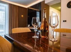 Fabulous Views Silver Mountain 3 Rooms Apartment