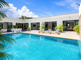 Chaweng Boutique Private Pool Villa 5 BR, hotel v mestu Koh Samui 