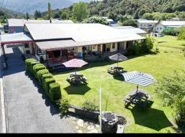 The Blackball Inn