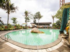 OYO 3396 Sun Garden Resort, hotell i Pablengan