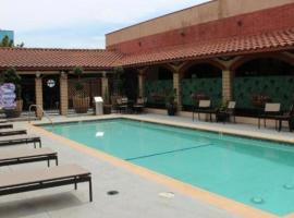 Alhambra Hotel, hotel en Alhambra