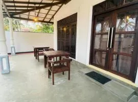 Janaka Villa - Ahangama