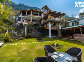 Stayvista at Tulip Terraces Cozy Mountain Home with Fireplace, hotel v mestu Manāli