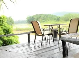 P&P Coffee & Resort Maesariang, hotel in Ban Kat