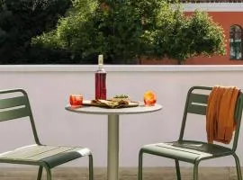 New Century Pujiang Hotel