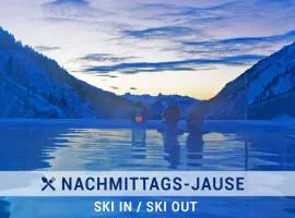 Wohlfühlhotel Hubertushof am Arlberg - Ski-In & Ski-Out - Sky Pool