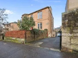 Merchiston 1 Room in Shared Apartment with Parking - Edinburgh