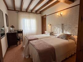 Eco de las Cuevas, hotel Herrán városában